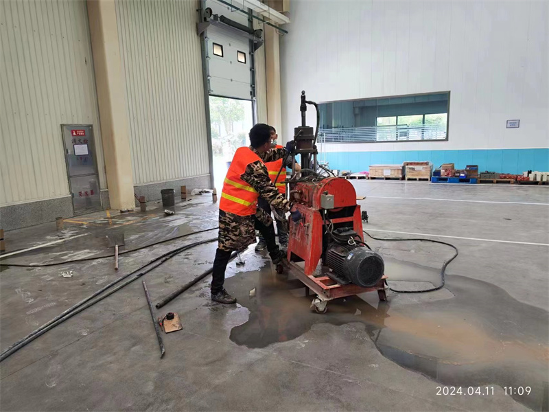 肇州厂房地面下沉塌陷注浆加固施工